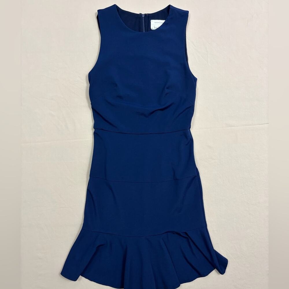 Nicole Miller Artelier Women’s Navy Sleeveless Dress with Ruffle Hem Size 4